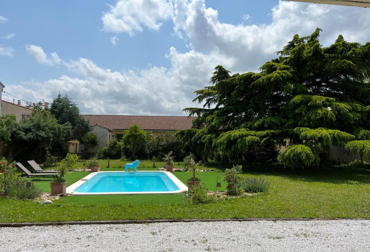 Suite A La Villa Cattus Bram Екстериор снимка