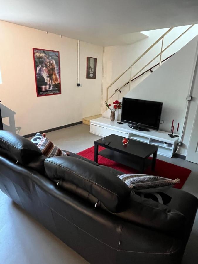Suite A La Villa Cattus Bram Екстериор снимка